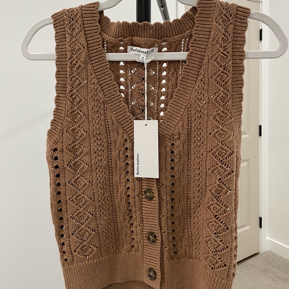 Reformation Saskia Cotton Sweater Vest
